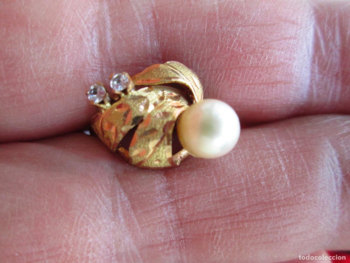 Schmuck: ANILLO DE ORO DE 18 KLTS. - CON PERLA Y CIRCONITAS - SIN ESTRENAR