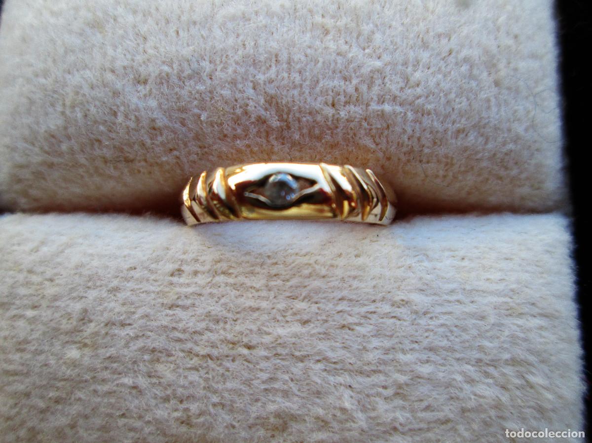 Jewelry: ANILLO DE ORO DE 18 KLTS. INFANTIL O PARA COLGAR DE CADENA - CON CIRCONITAS - SIN ESTRENAR