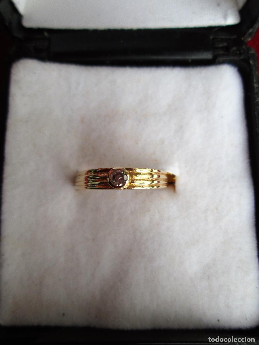 Schmuck: ANILLO DE ORO DE 18 KLTS. INFANTIL O PARA COLGAR DE CADENA - CON CIRCONITAS - SIN ESTRENAR -