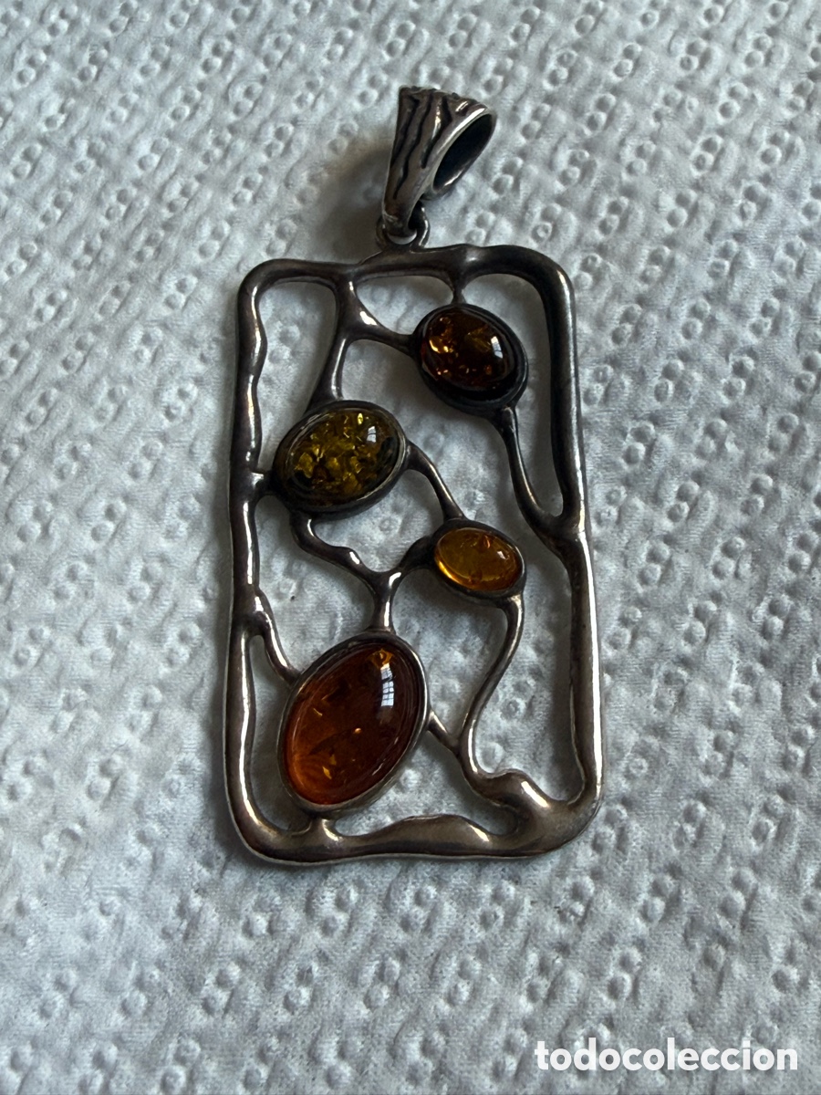 Joyeria: Bonito colgante plata y &aacute;mbar