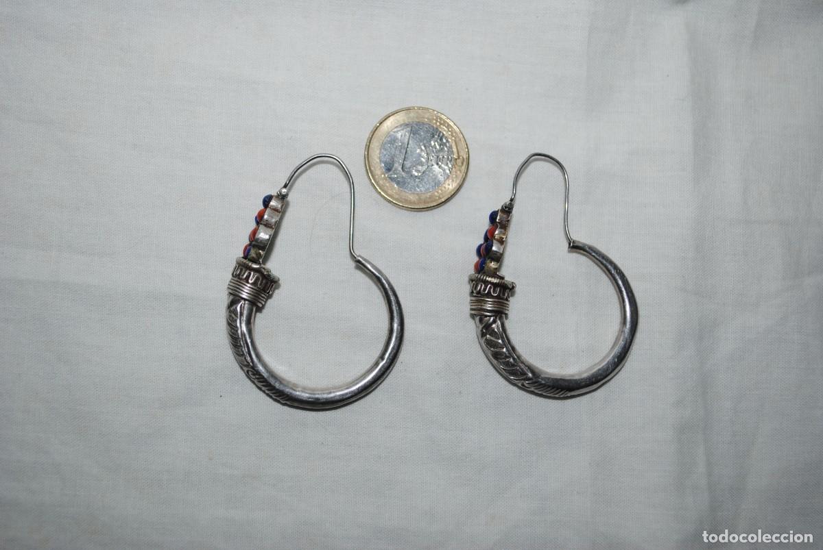 Joyeria: PENDIENTES DE PLATA EN FORMA DE ARGOLLAS CON PERLAS . - Foto 2