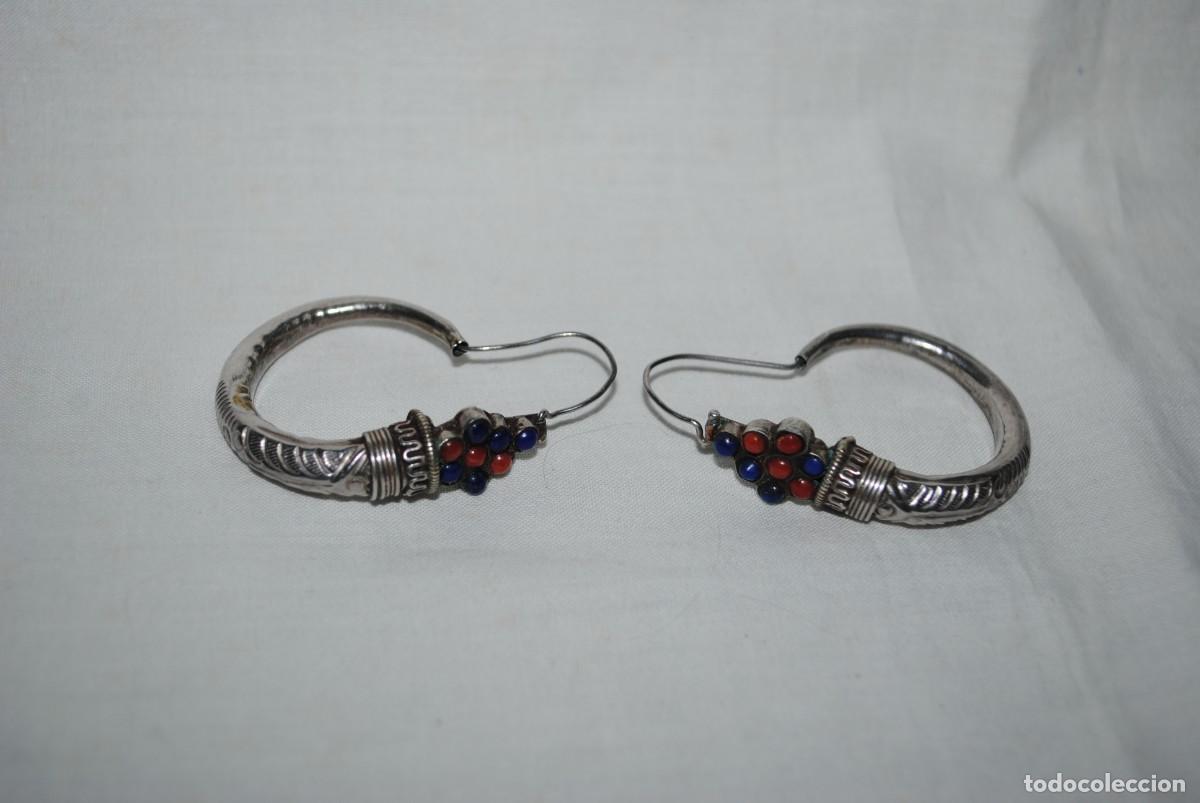 Joyeria: PENDIENTES DE PLATA EN FORMA DE ARGOLLAS CON PERLAS . - Foto 5