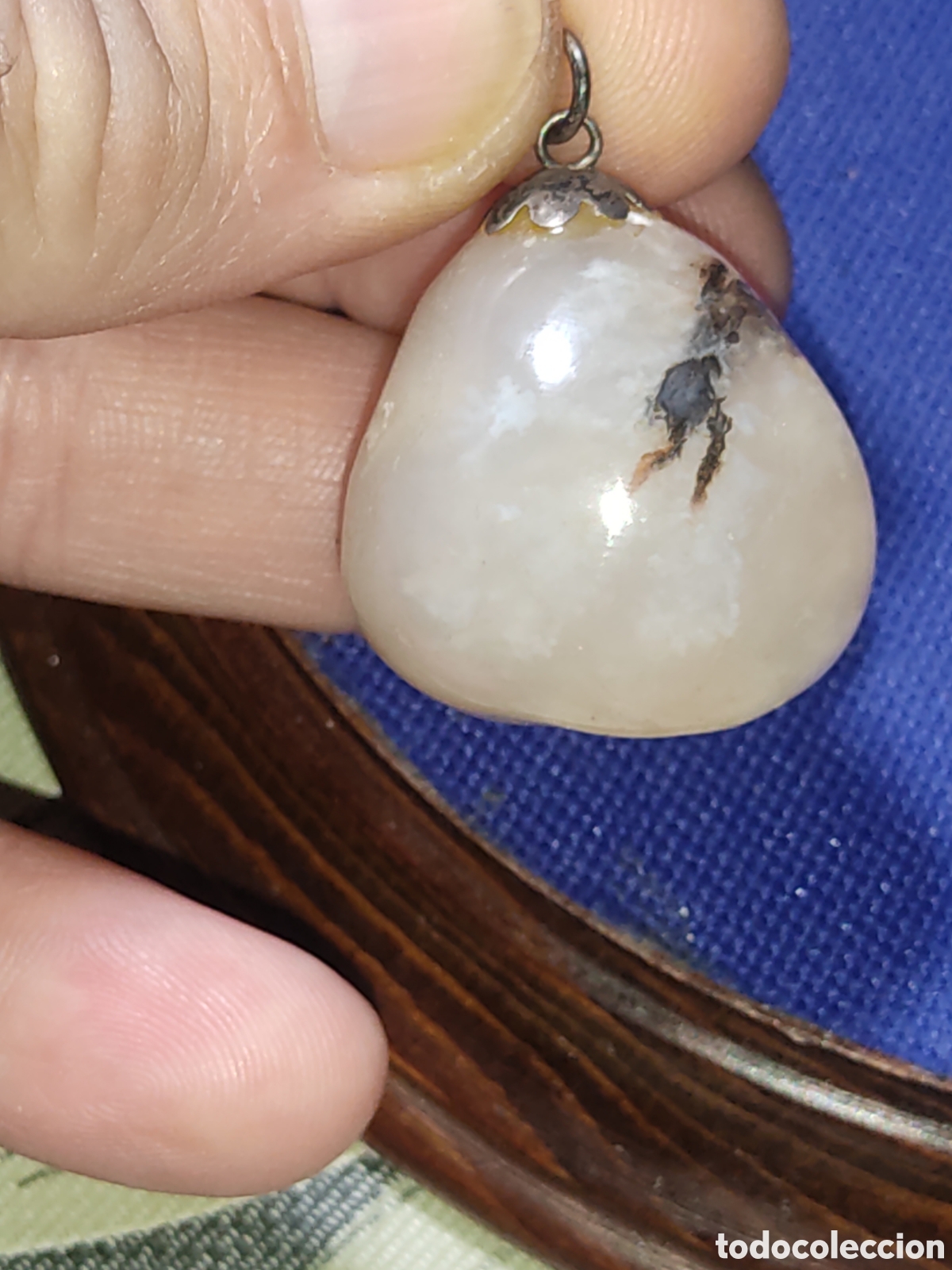 Joyeria: Hermoso colgante de cuarzo engarzado en plata.