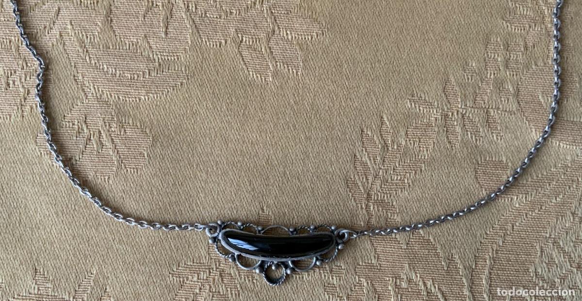 Joyeria: ANTIGUO COLGANTE CON CADENA, PLATA Y AZABACHE - Foto 4