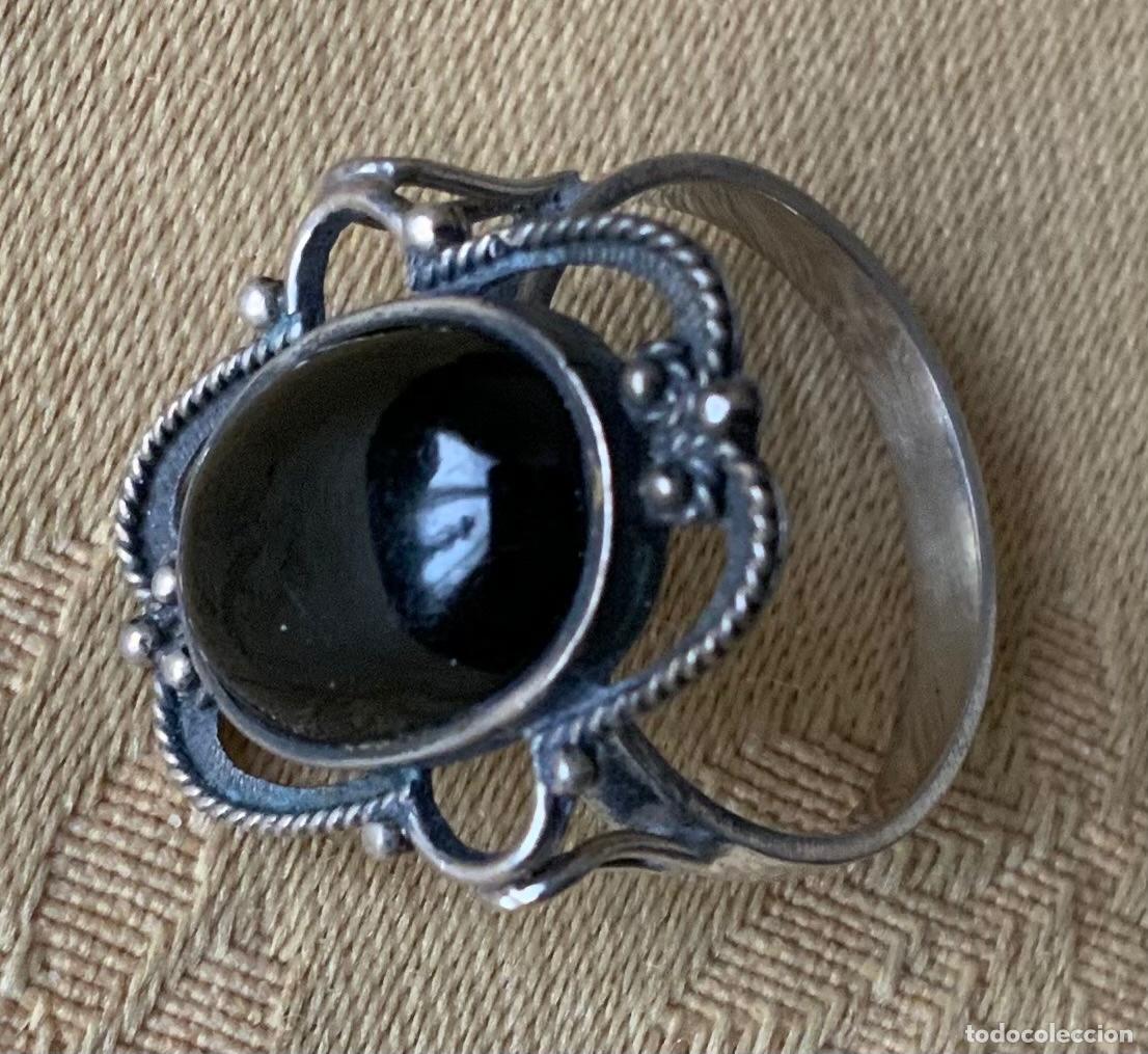 Joyeria: ANTIGUO ANILLO DE PLATA Y AZABACHE - Foto 2