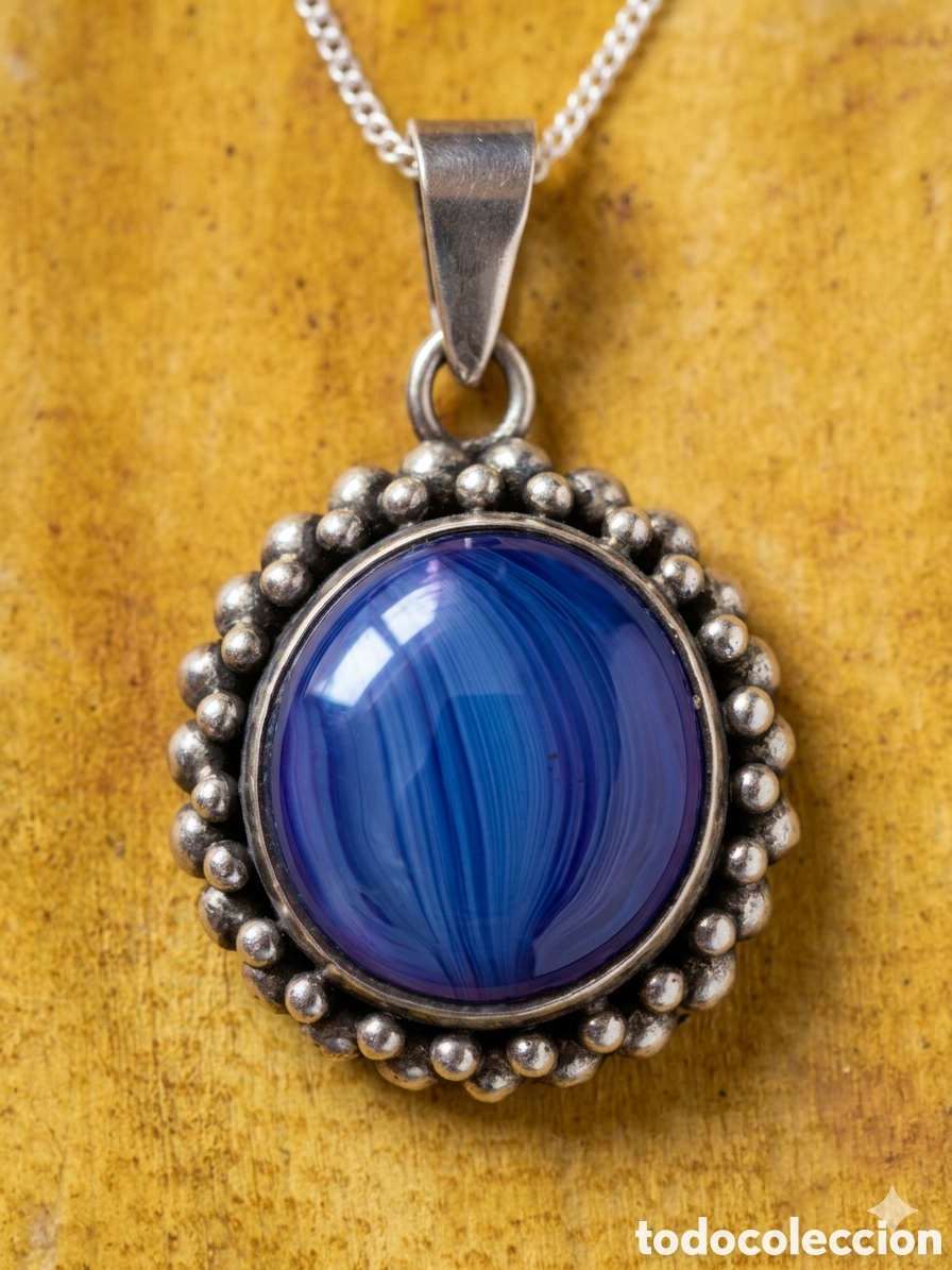 Joyeria: .​Elegante Colgante Vintage de Plata de Ley y Cristal de Arte Azul Irisado - Pieza de Colecci&oacute;n