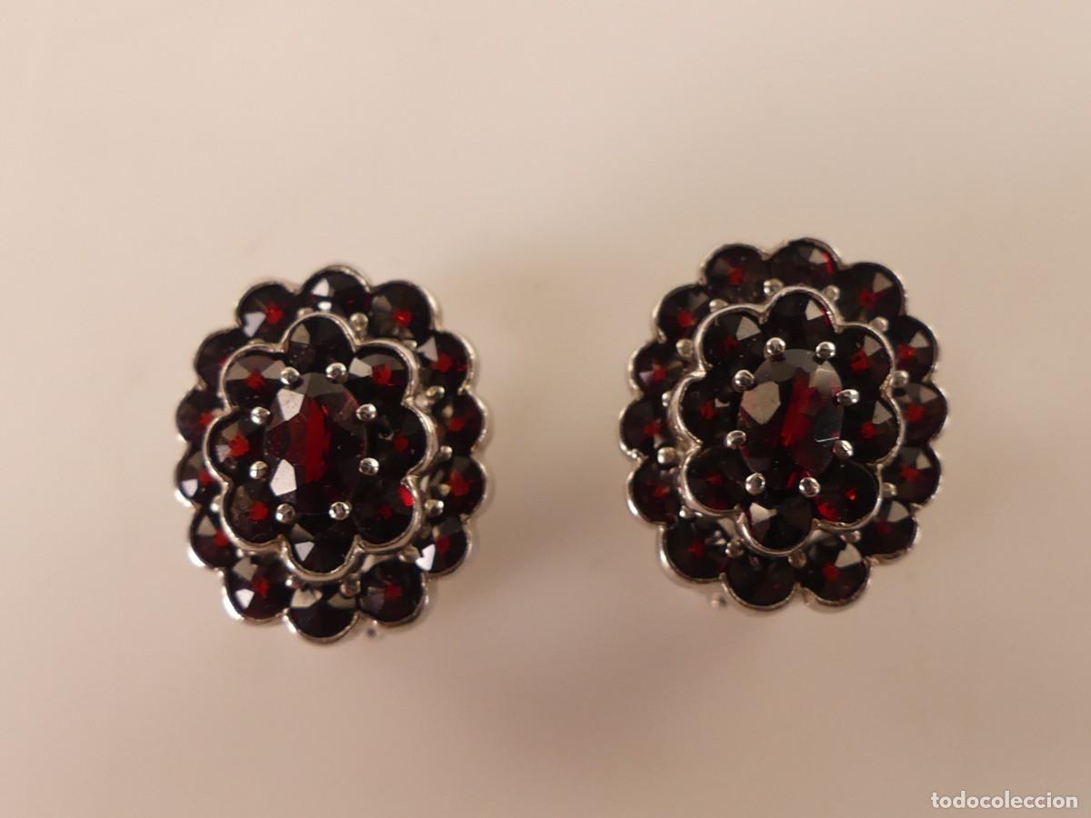 Joyeria: ELEGANTES PENDIENTES BONITO DISE&Ntilde;O