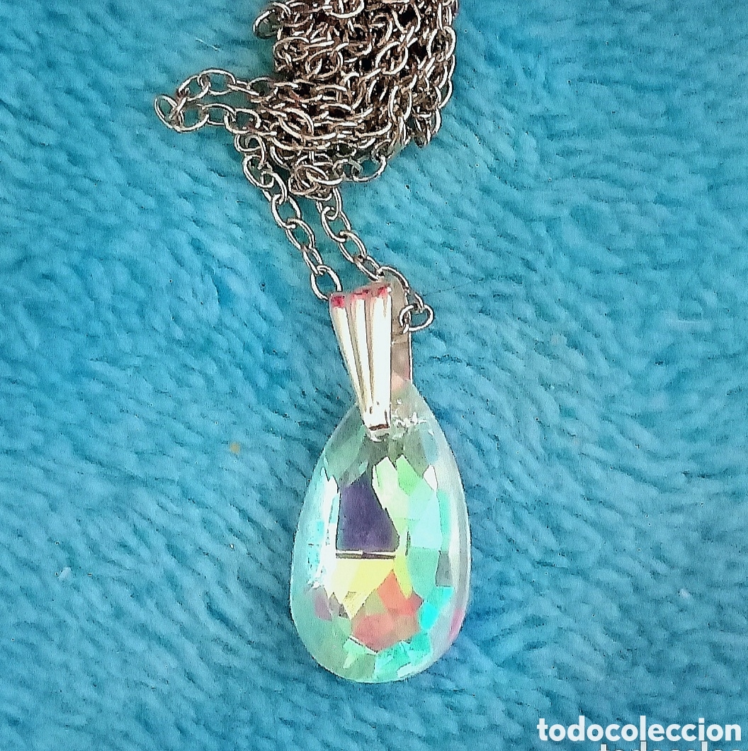 Joalharia: Original colgante gota de agua de vidrio facetado blanco con reflejos + cadena 1,8cm L. Muy bonito