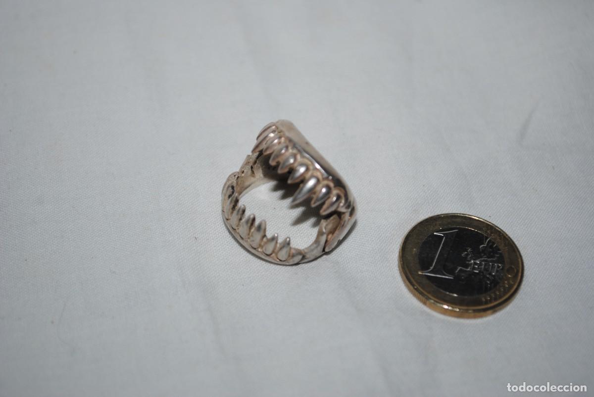 Joyeria: ANILLO DE PLATA EN FORMA DE BOCA DE TIBURON - Foto 3