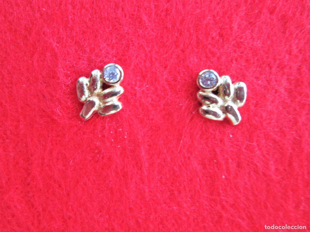 Jewelry: PENDIENTES DE ORO DE 18 KLTS. - RACIMO CON CIRCONITAS INCRUSTADAS - SIN ESTRENAR
