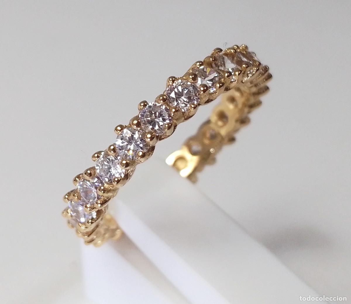 Joyeria: Anillo vintage de plata de ley ba&ntilde;ado en oro, rodeado de circonitas - Talla 12
