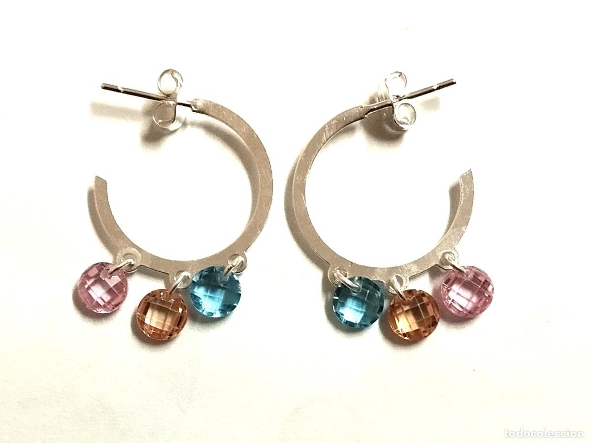 Joyeria: Pendientes de aro finito con piedras colgando, Plata de Ley