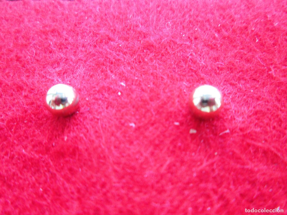 Joyeria: PENDIENTES DE ORO DE 18 KLTS. - BOLAS - CIERRE DE ROSCA - SIN ESTRENAR - Foto 2