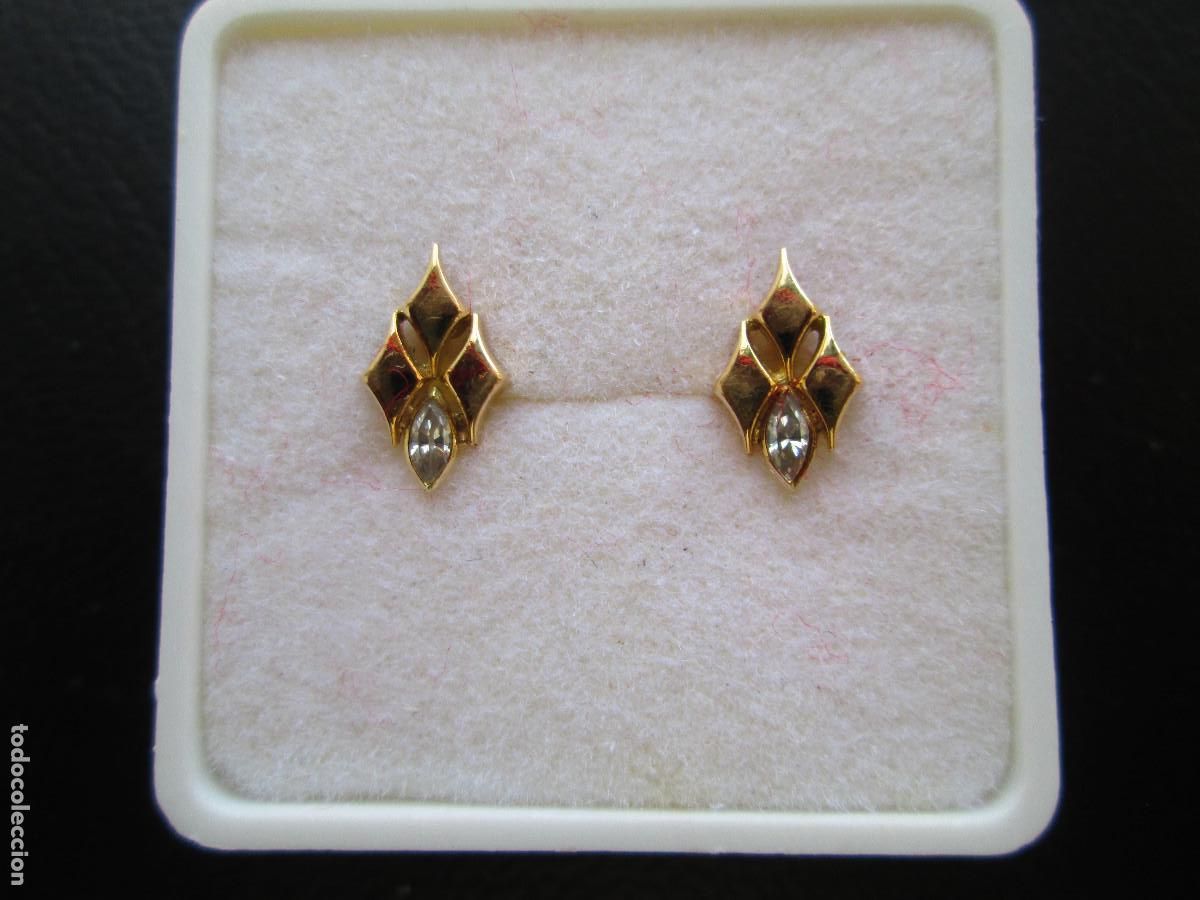 Joyeria: PENDIENTES DE ORO DE 18 KLTS. CON PERLAS - CIERRE DE ROSCA - SIN ESTRENAR - Foto 2