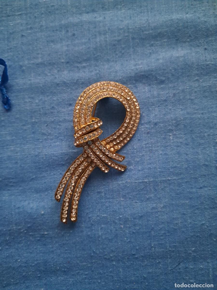 Joyeria: BROCHE PARA VESTIDO DE FIESTA