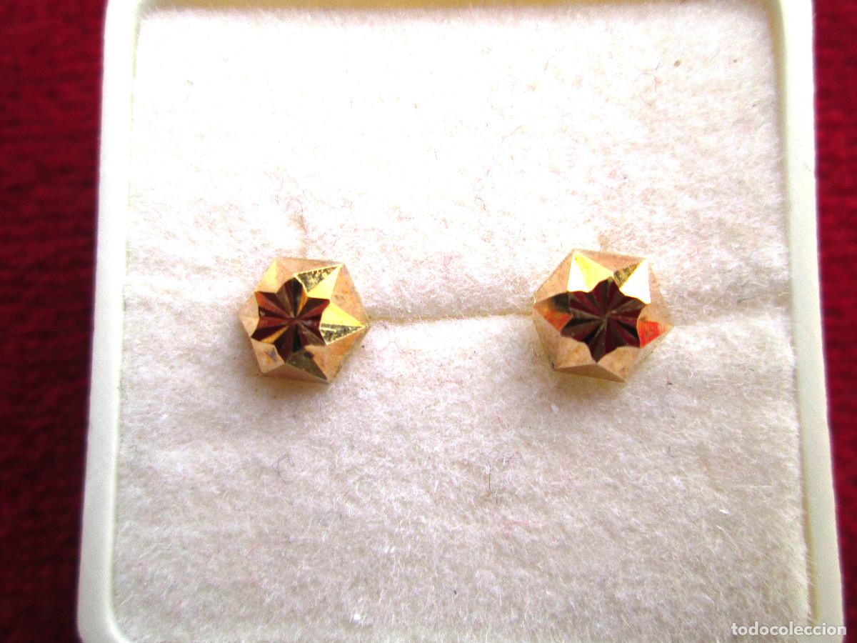Schmuck: PENDIENTES DE ORO DE 18 KLTS. CON CIRCONITA INCRUSTADA - CIERRE DE PRESION - SIN ESTRENAR