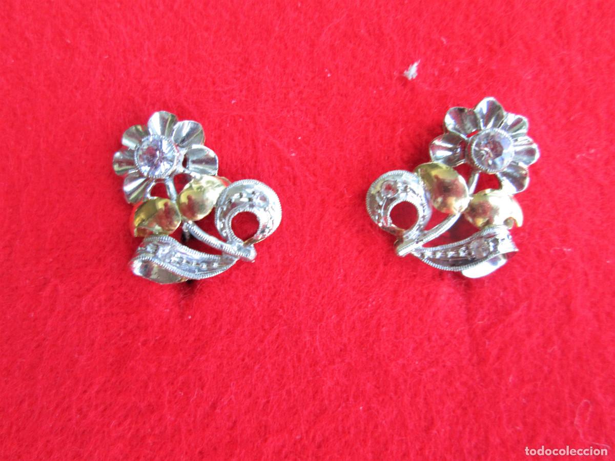 Schmuck: PENDIENTES DE ORO DE 18 KLTS. BICOLOR - MARGARITAS CON CIRCONITAS - SIN ESTRENAR