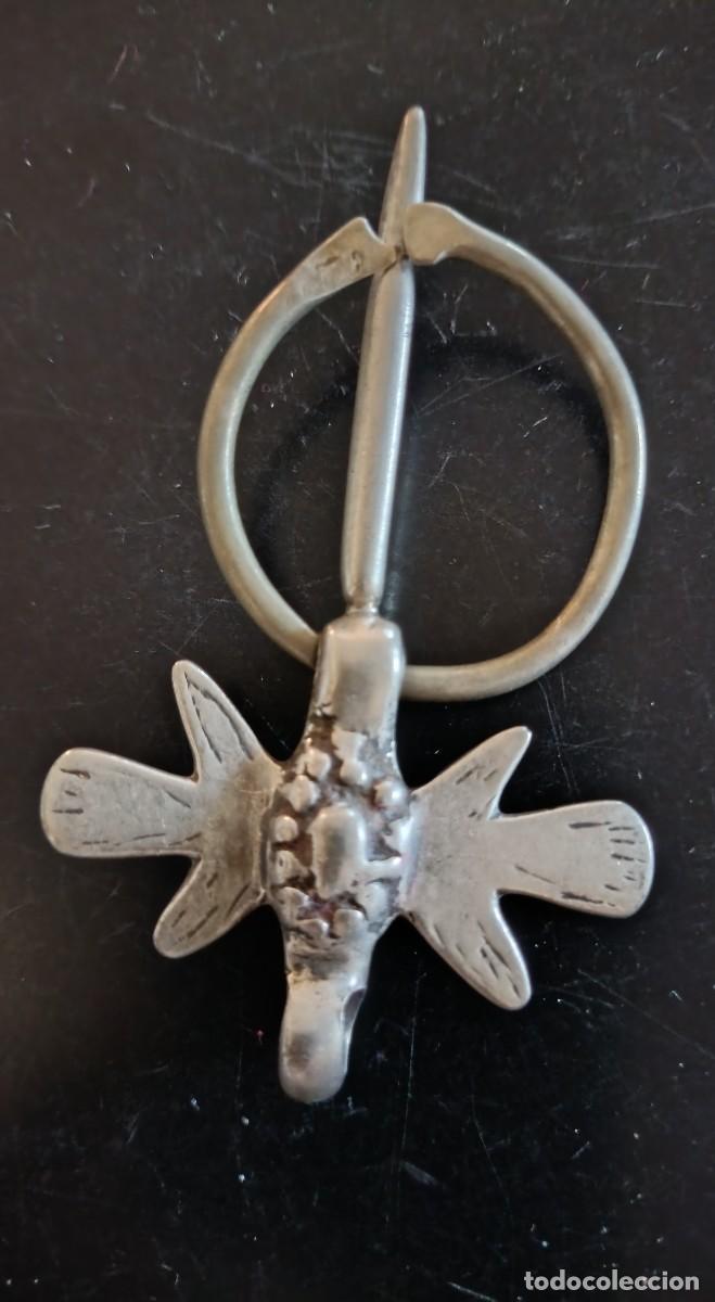 Joaillerie: F&Iacute;BULA BEREBER DE PLATA. 7.50 * 4.70 CMS. 24.33 GRAMOS.