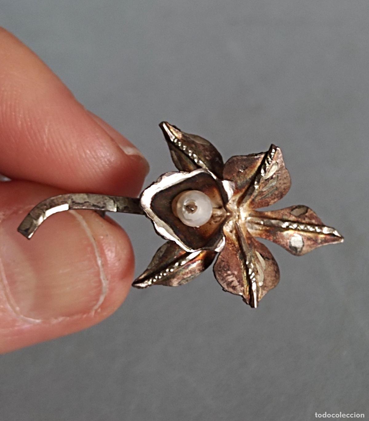Joyeria: Bonito broche de plata de ley, con perla. Forma de hoja. - Foto 1