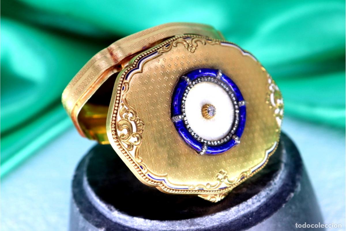 Gioielleria: 44 gramos - Pastillero, en oro de 18 quilates.
