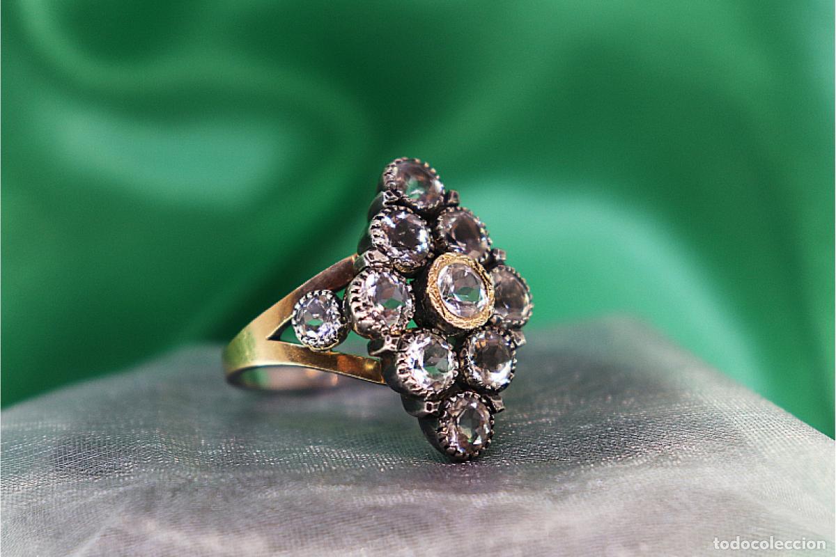 Joalharia: Anillo en oro y plata de 19,2K.