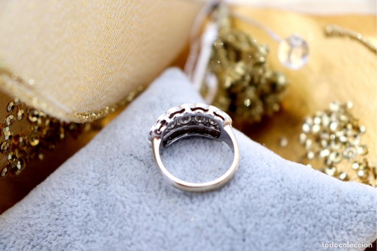 Joyeria: Anillo de oro blanco de 18 quilates con diamantes. - Foto 5