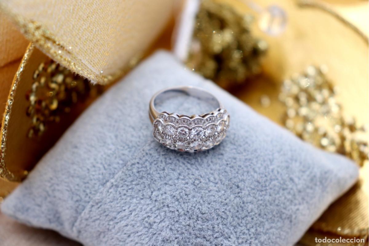 Joyeria: Anillo de oro blanco de 18 quilates con diamantes. - Foto 7