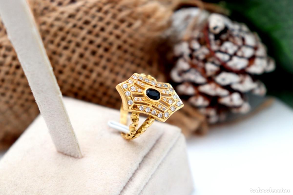 Joyeria: Anillo de oro de 19,2 quilates con diamantes y zafiro australiano