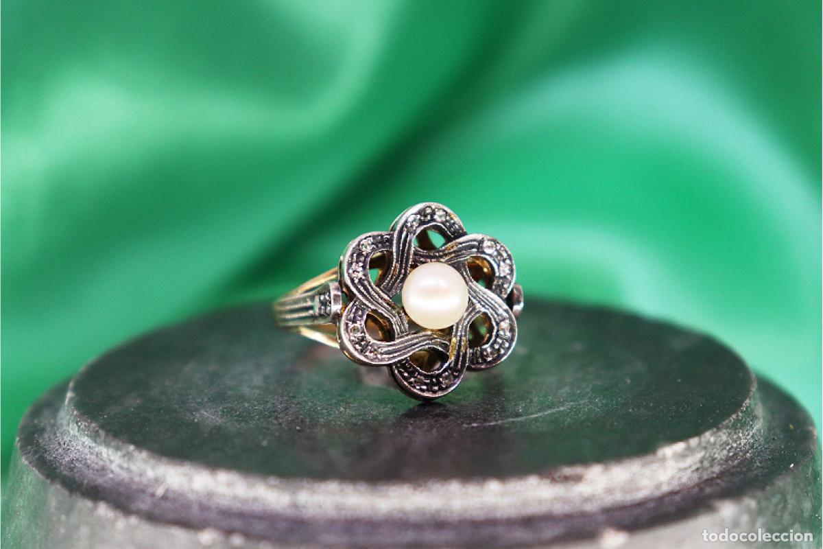Schmuck: Anillo de oro y plata de 19,2K con diamantes y perla.