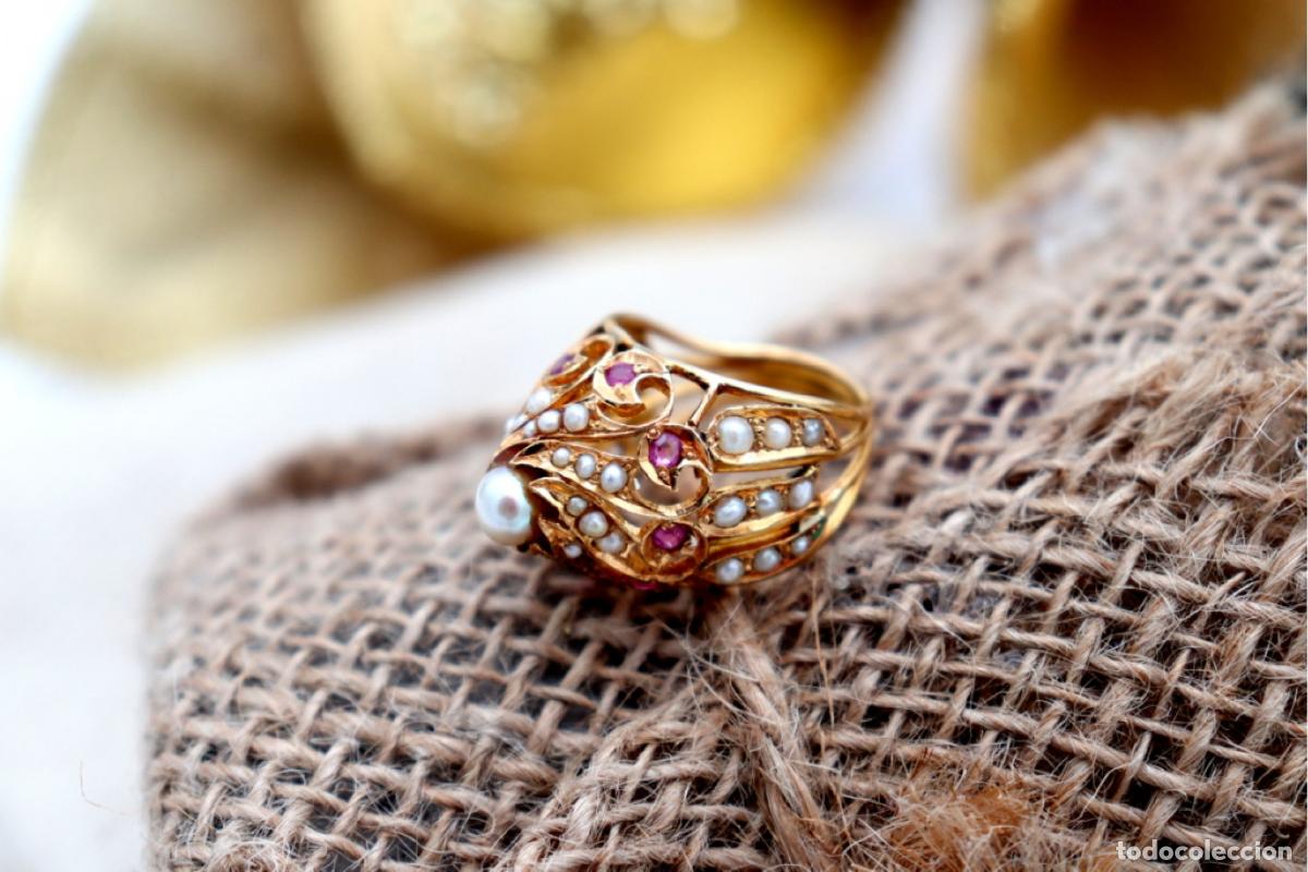 Joyeria: Anillo de oro de 22 quilates con perlas y rub&iacute;es - Foto 2