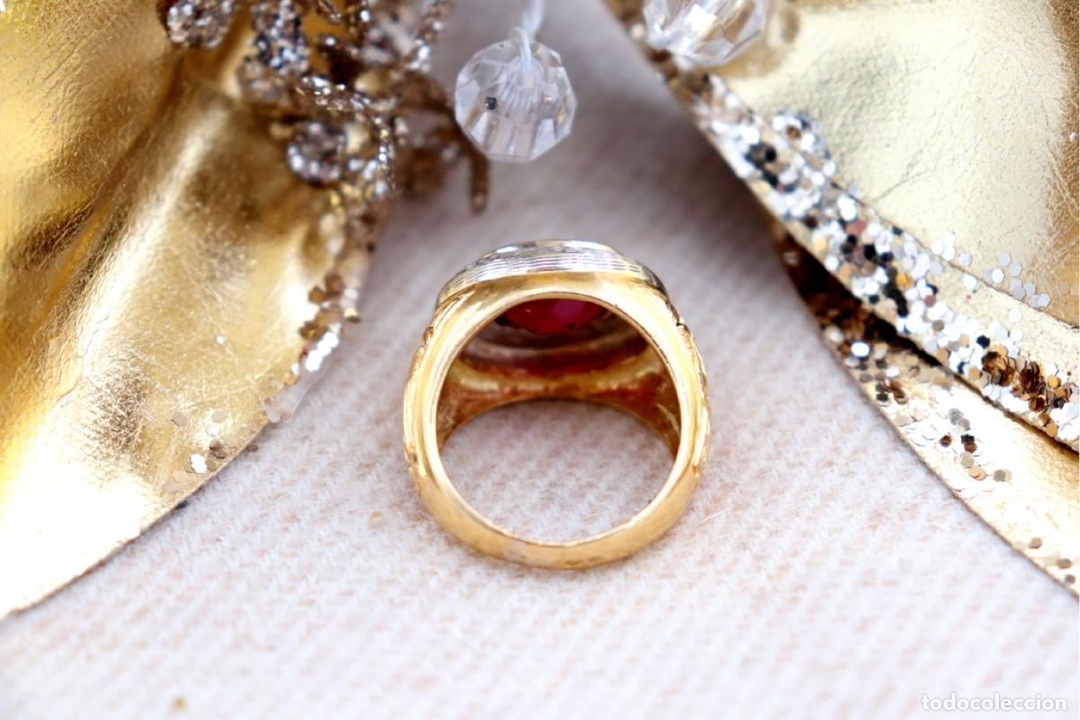 Joyeria: Anillo de oro bicolor de 19,2K con rub&iacute;. - Foto 4