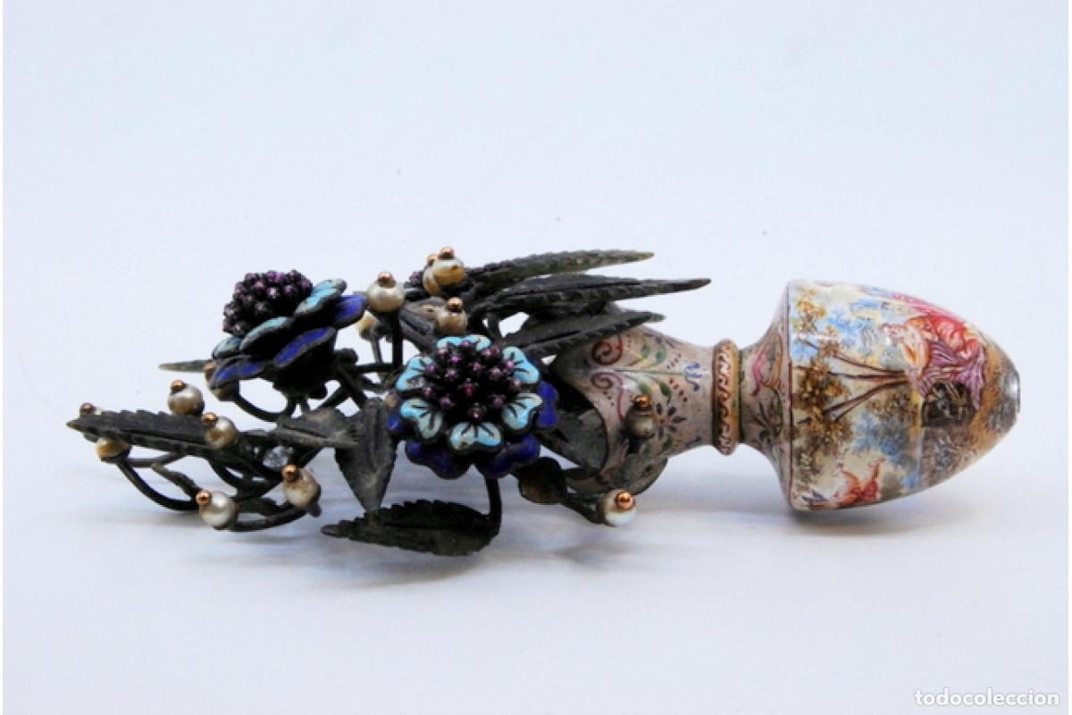 Joyeria: Ramo de flores, en oro y plata. - Foto 2