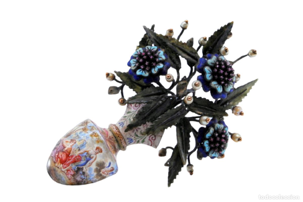 Joyeria: Ramo de flores, en oro y plata. - Foto 1