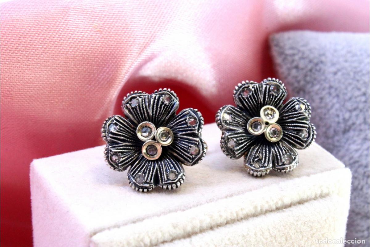 Joyeria: Pendientes en oro de 19,2K y plata con diamantes.