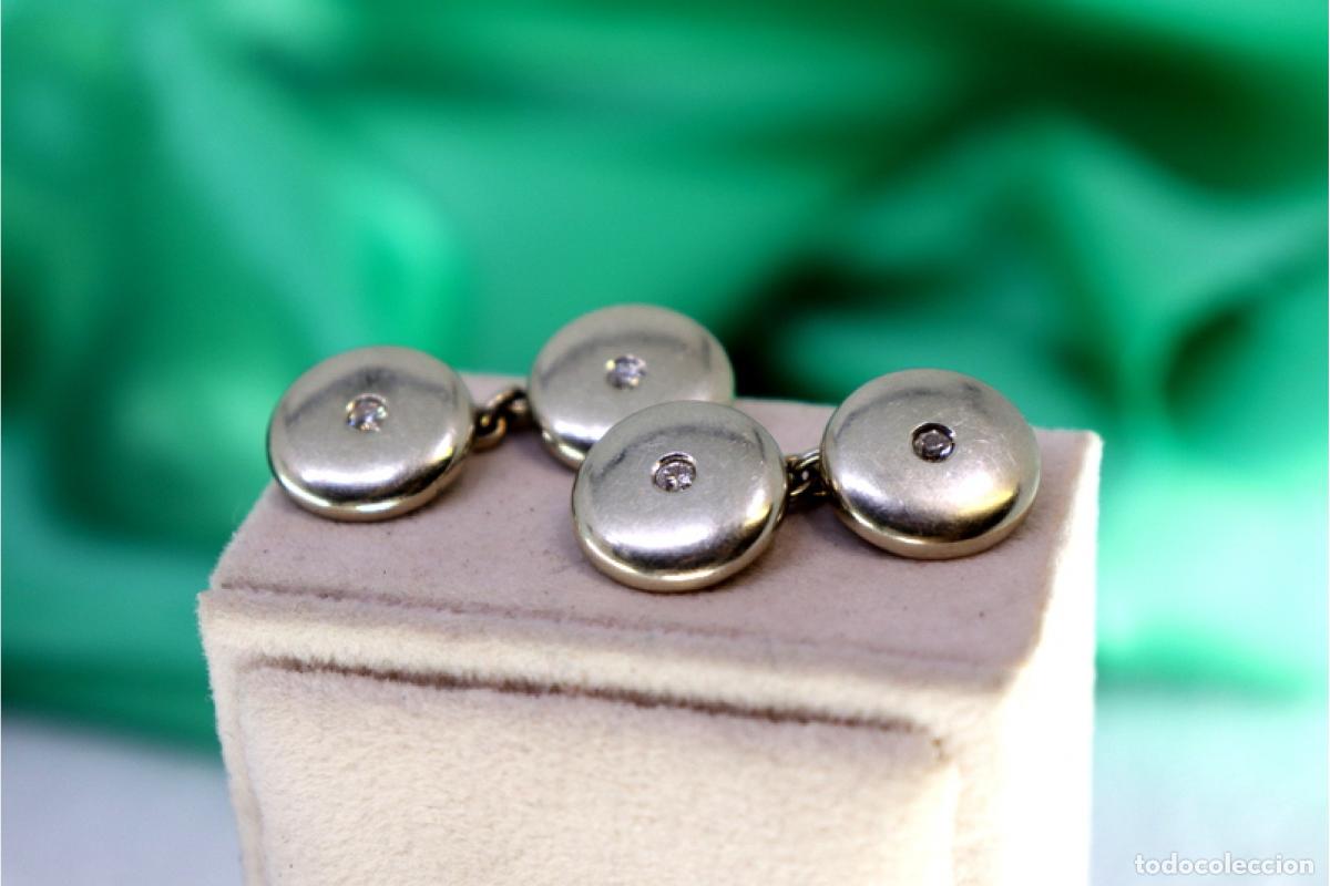 Joalheria: Gemelos en oro blanco de 19,2K con diamantes.