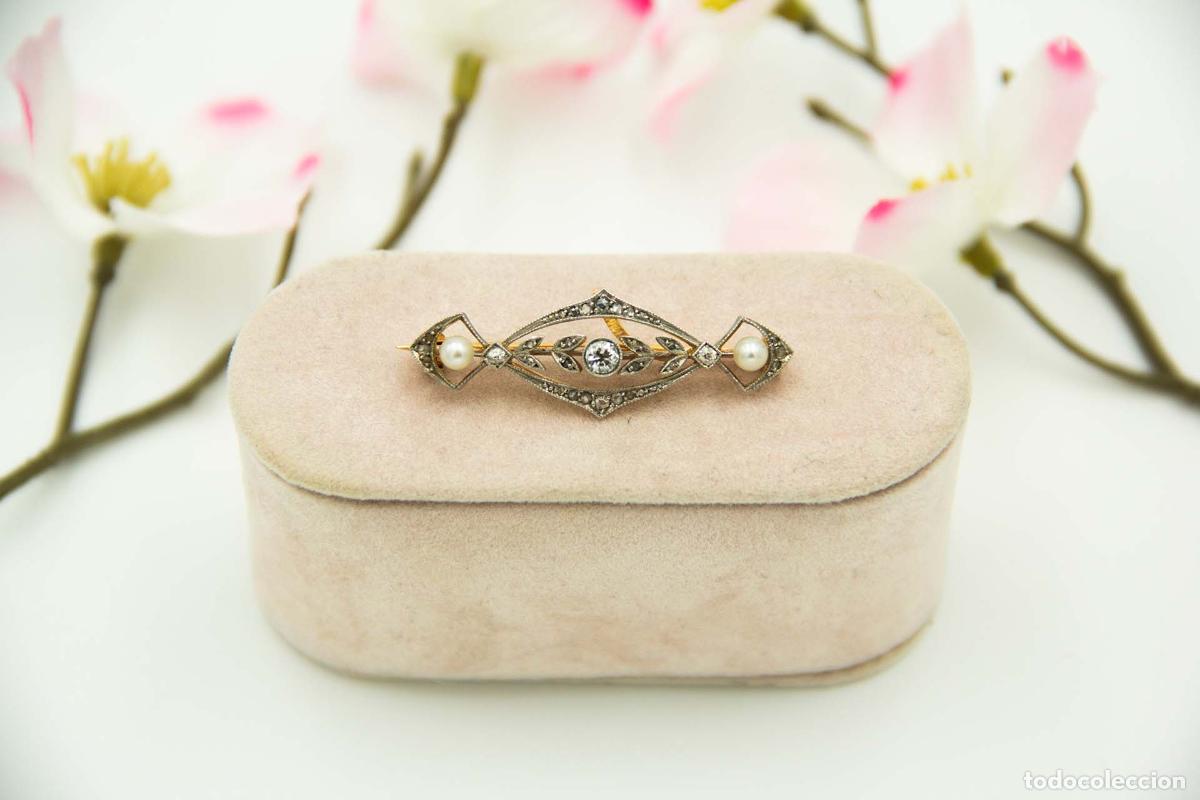 Joyeria: Broche de oro de 18 quilates y platino con diamantes - Art D&eacute;co