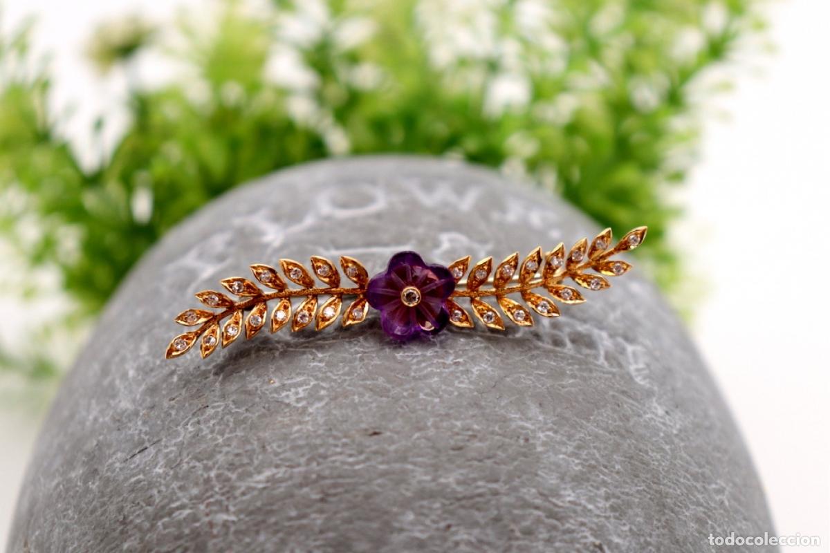 Joaillerie: Broche de oro de 19,2 quilates con diamantes y amatista