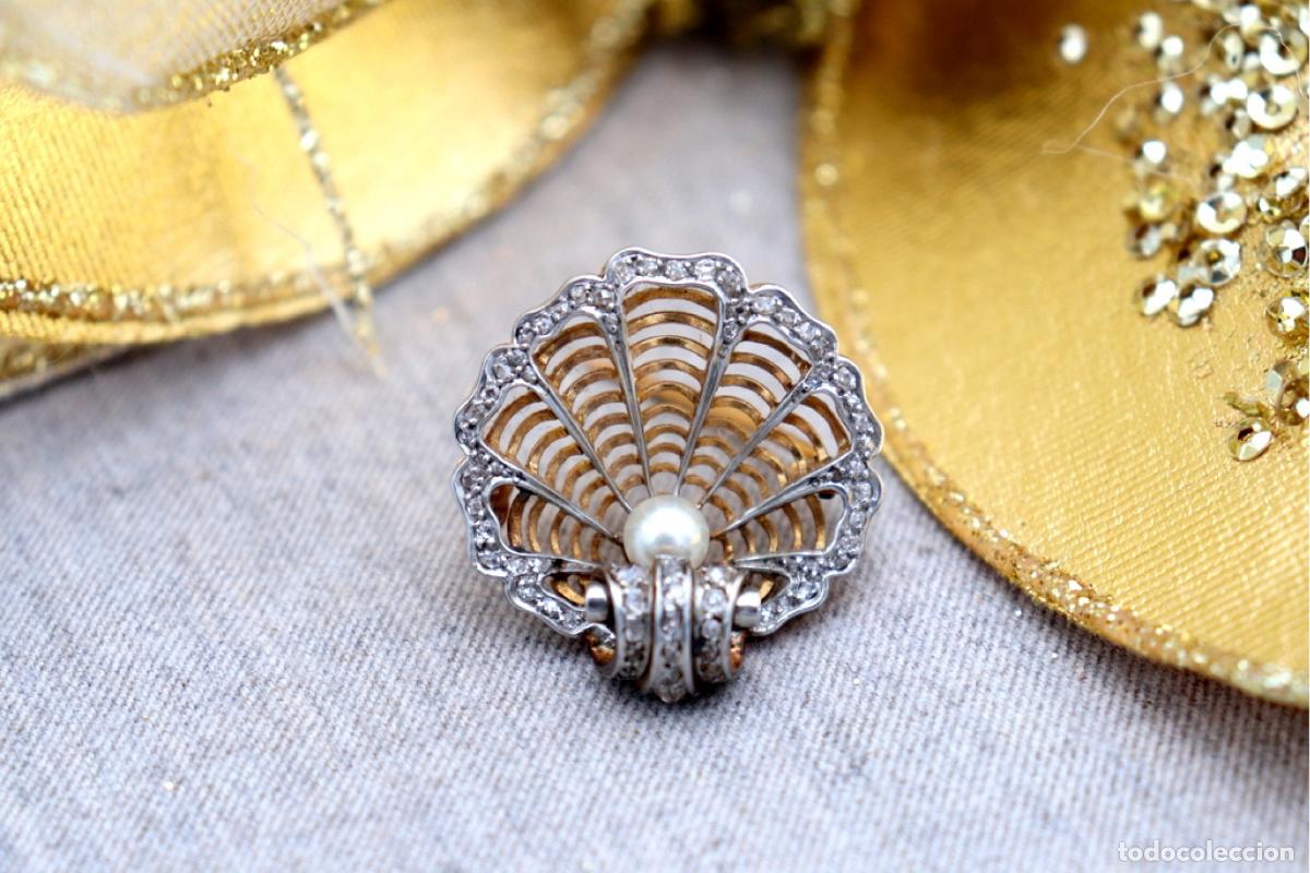 Joaillerie: Broche en oro de 19,2K y platino, con diamantes y perla - Concha