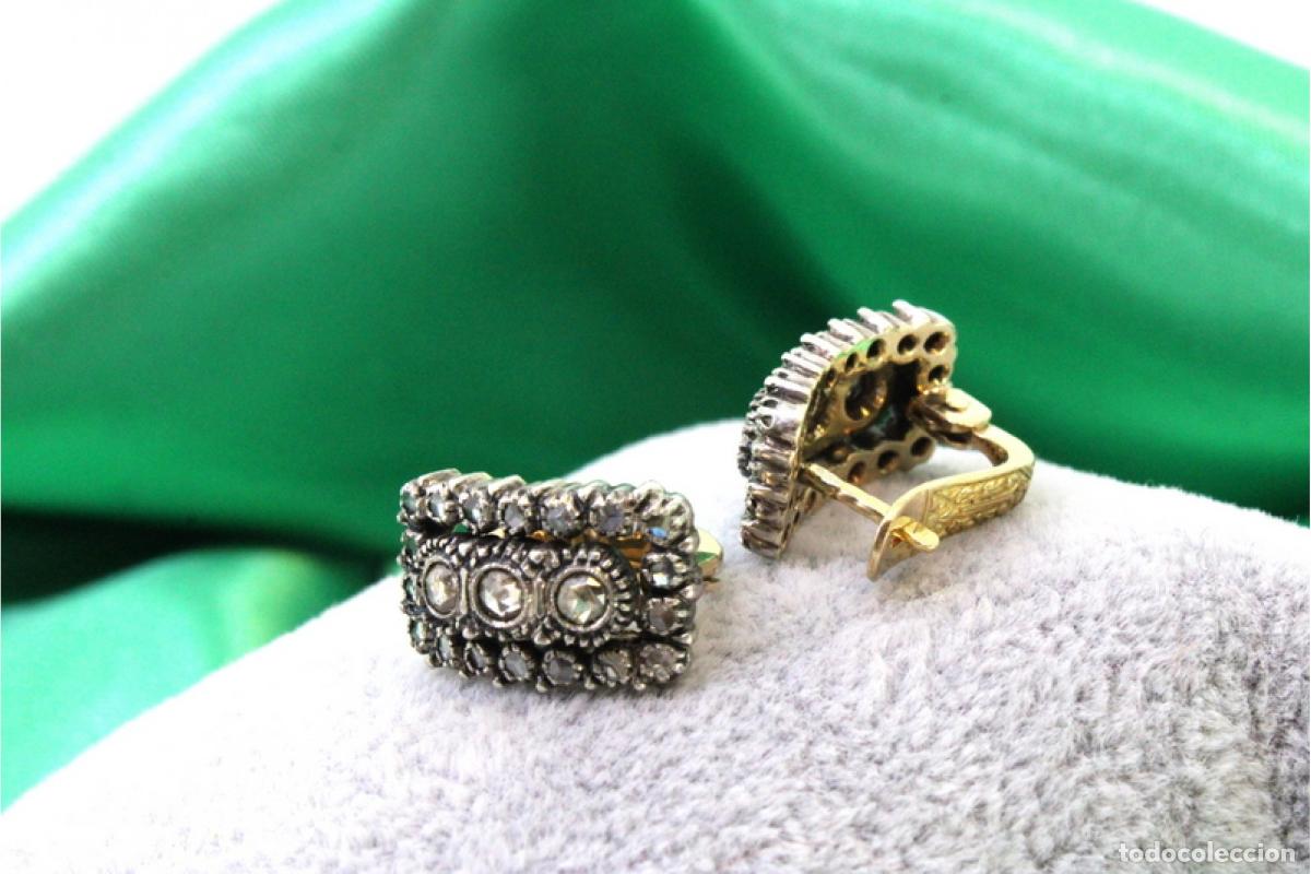 Gioielleria: Pendientes en oro de 19,2K y plata con diamantes.