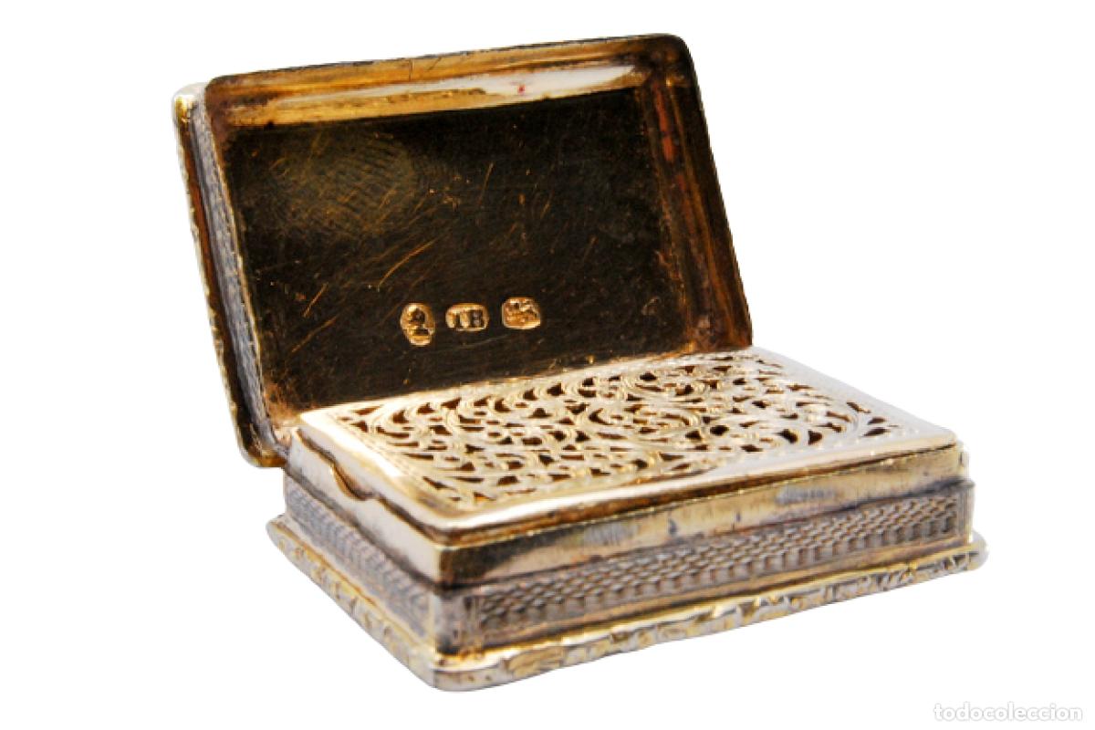 Joaillerie: Caja de vinagreta de oro y plata, del reinado de Jorge III.