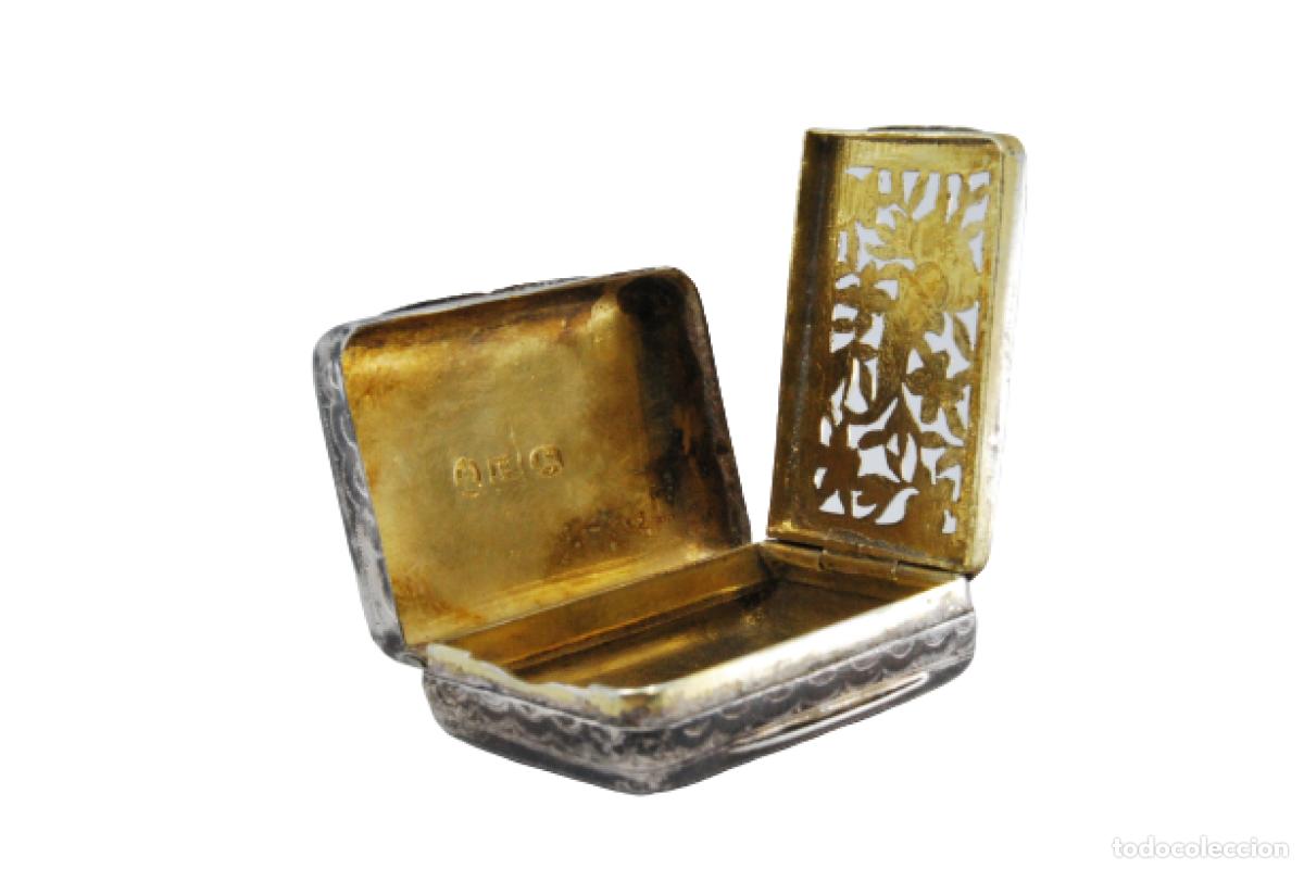 Schmuck: Caja de vinagreta de oro y plata, del reinado de Jorge III.