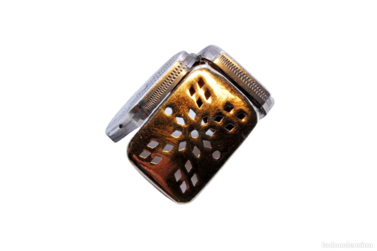 Schmuck: Caja de vinagreta de oro y plata, del reinado de Jorge III.