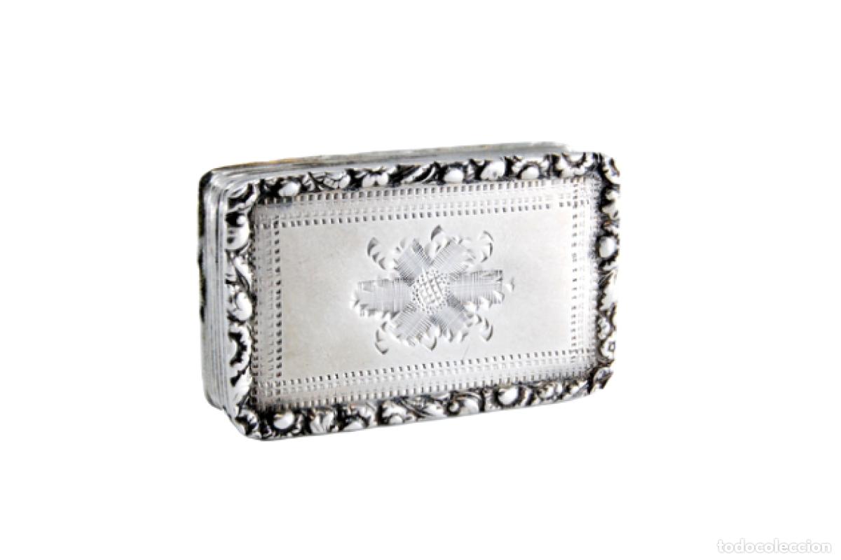 Schmuck: Caja de vinagreta de oro y plata de la &eacute;poca victoriana.