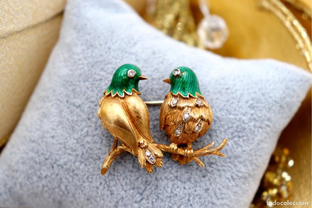Joaillerie: Broche de oro de 19,2 quilates con diamantes - Par de palomas