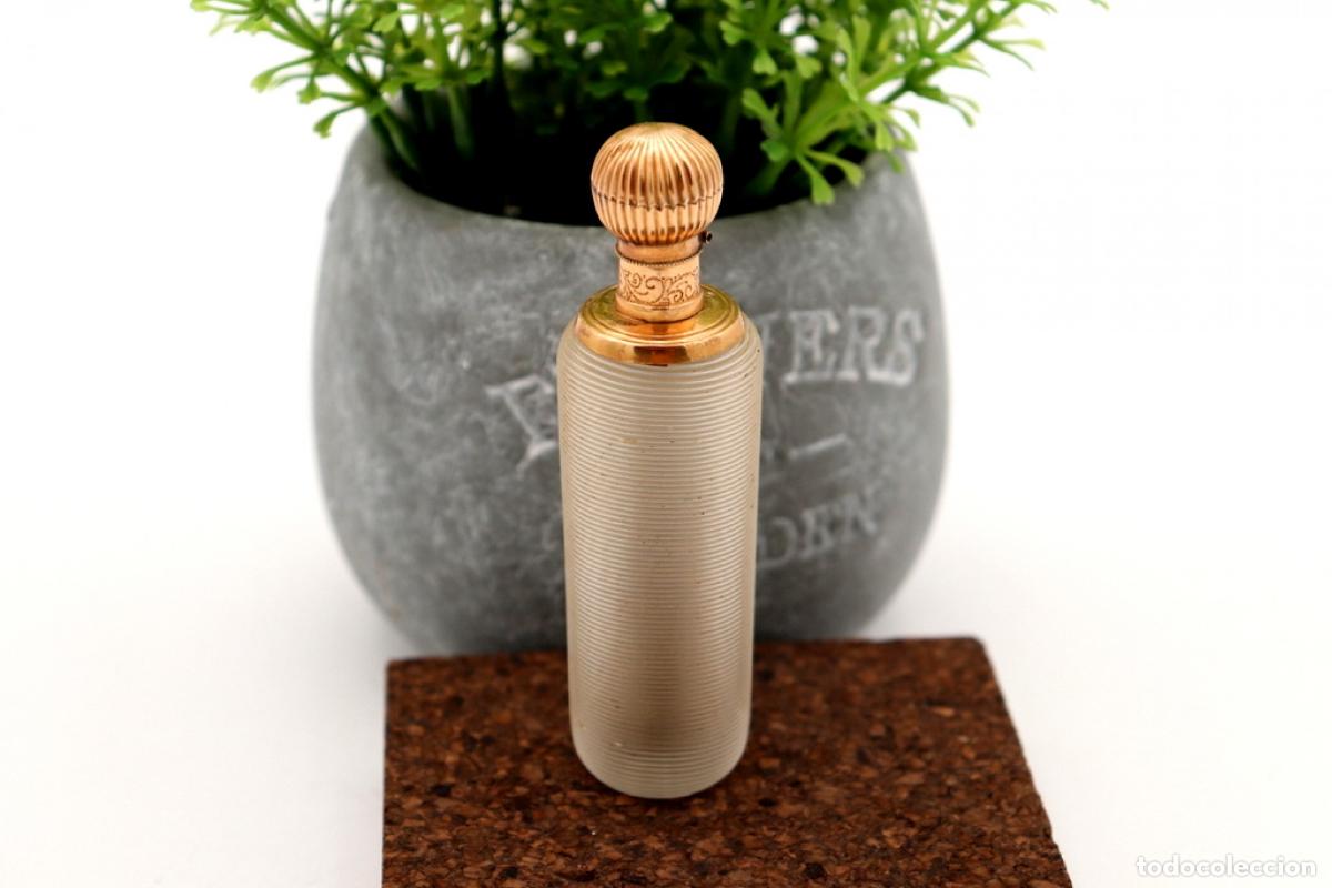 Joyeria: Frasco de perfume, fabricado en cristal y oro de 15K. - Foto 2