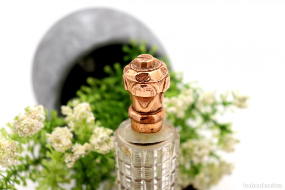 Joyeria: Frasco de perfume, fabricado en cristal y oro de 15K. - Foto 2