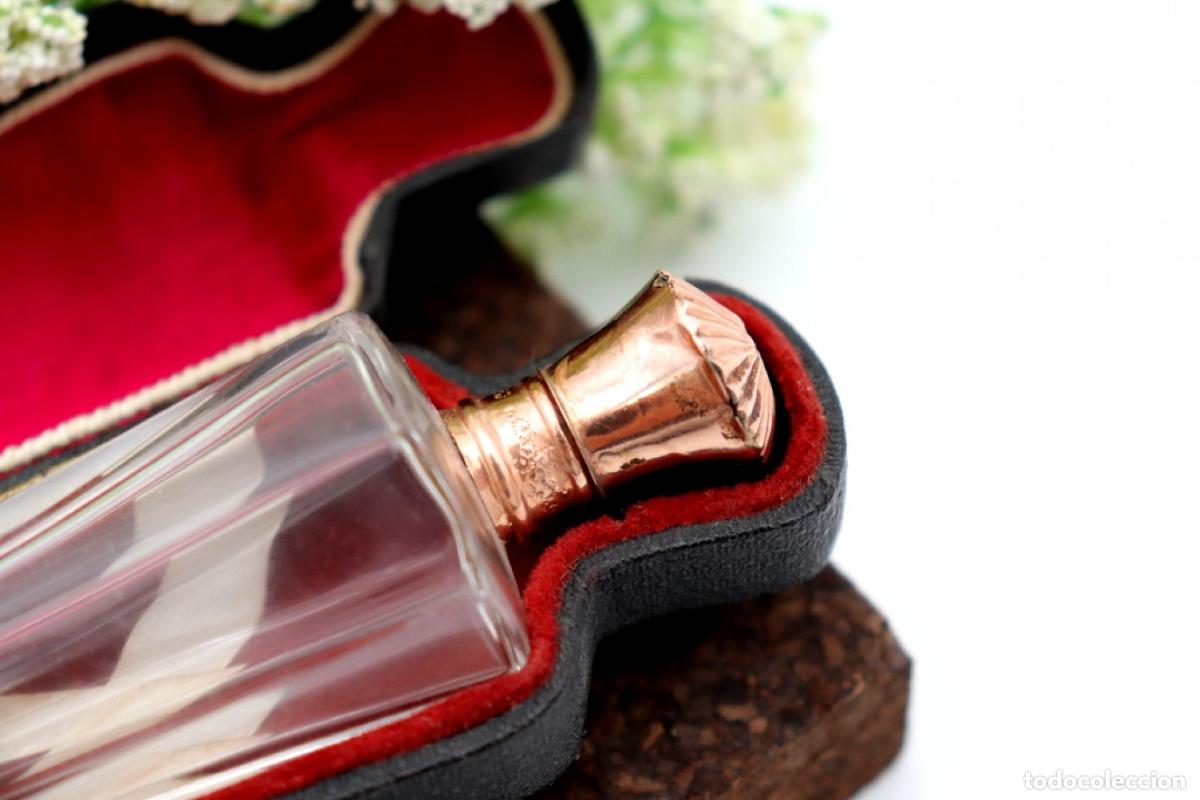 Joyeria: Frasco de perfume, fabricado en cristal y oro de 15K. - Foto 2