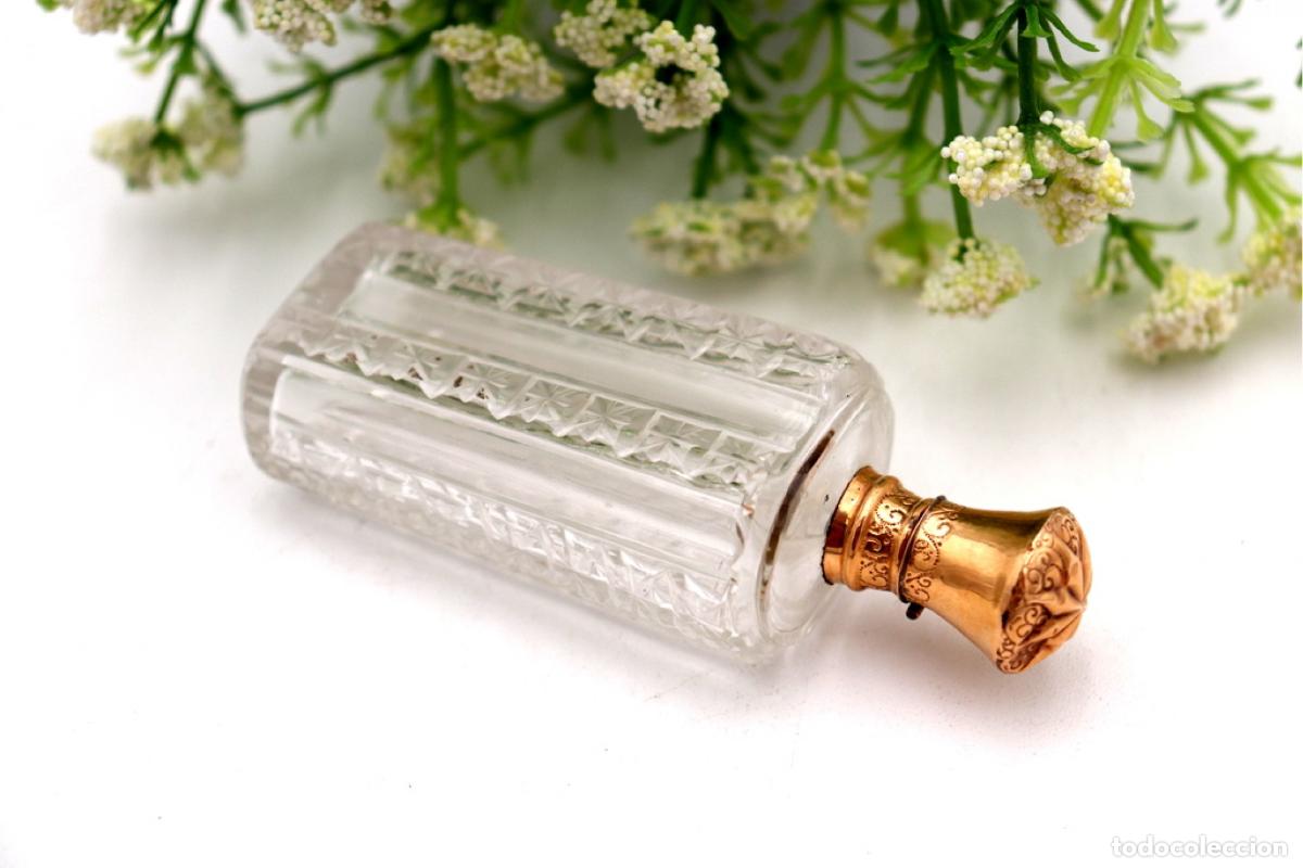 Joyeria: Frasco de perfume, fabricado en cristal y oro de 15K. - Foto 4
