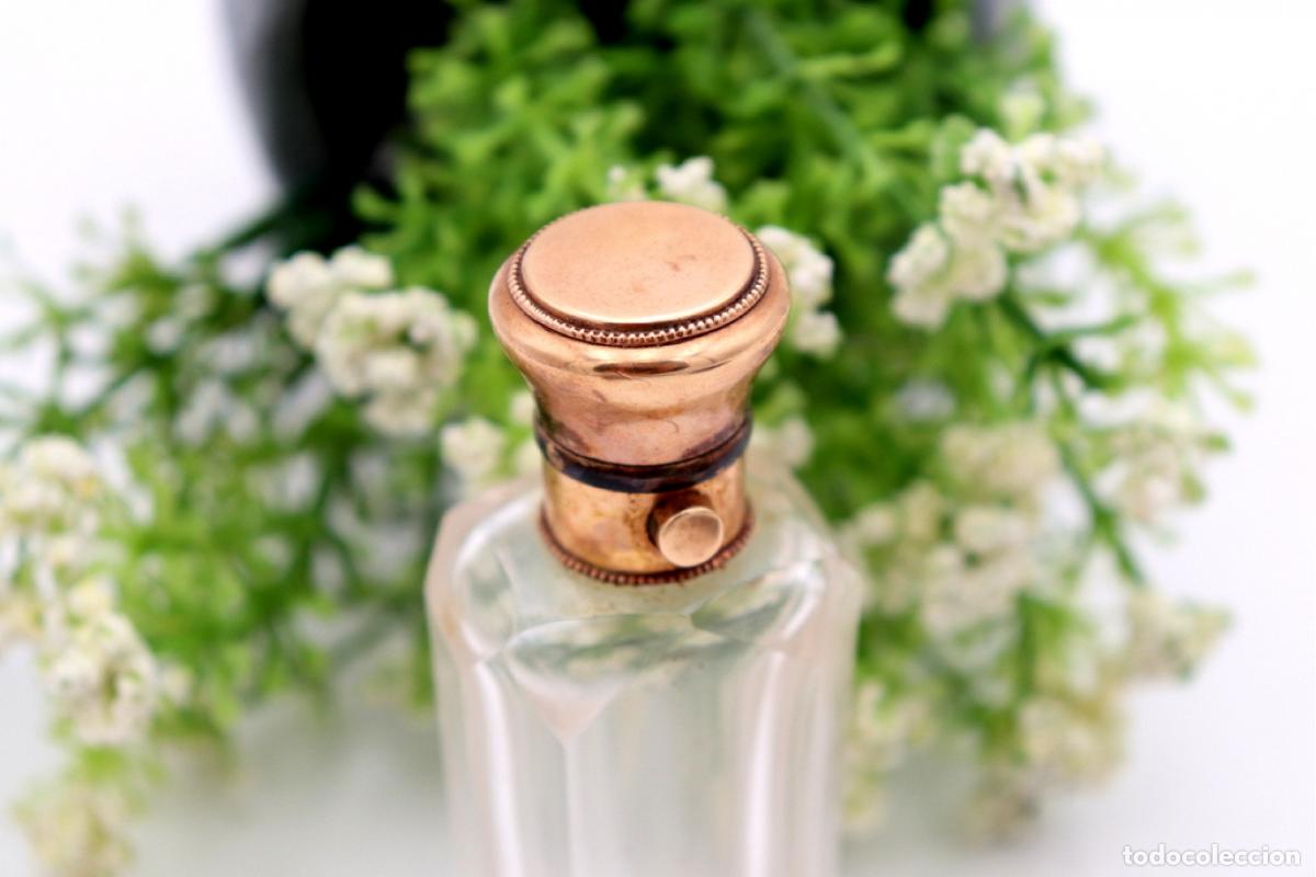 Joyeria: Frasco de perfume, fabricado en cristal y oro de 15K. - Foto 3