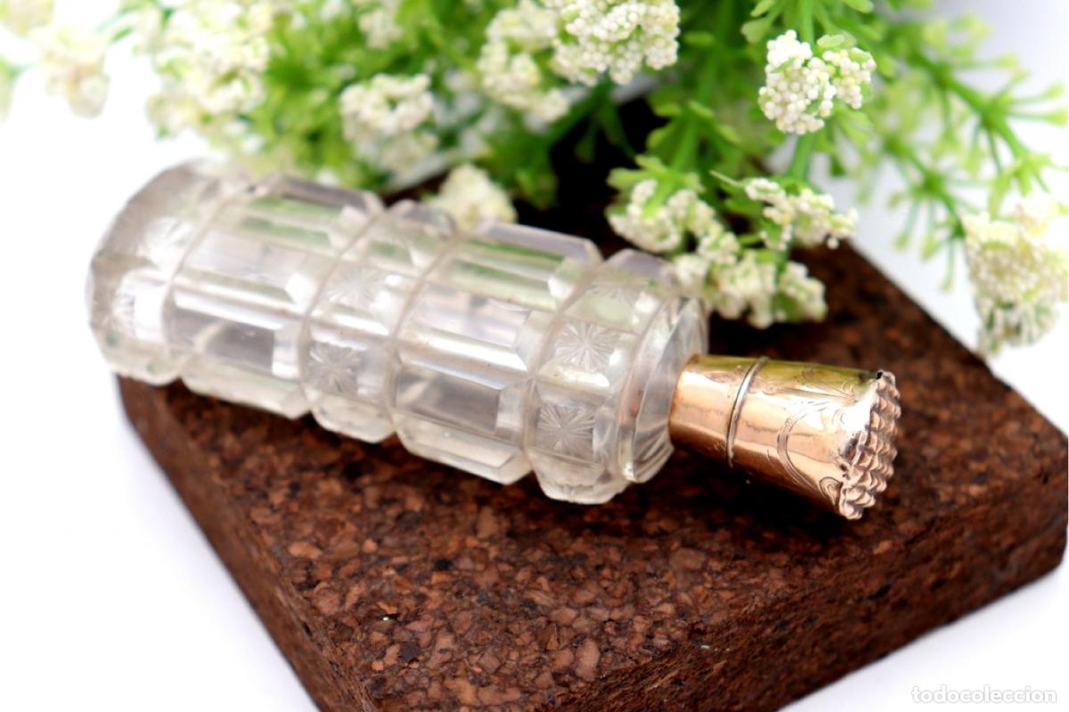 Joyeria: Frasco de perfume, fabricado en cristal y oro de 15K. - Foto 3